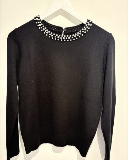 Maglia girocollo con strass